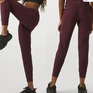 Women's Athleta Rainer Mid-Rise Burgundy Joggers